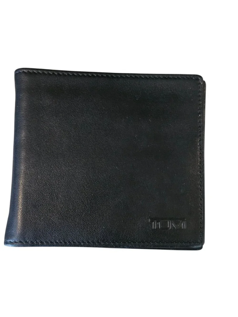 Tumi Black Leather Bifold Wallet 8 Card Slots Slim Classic 4 x 3.75
